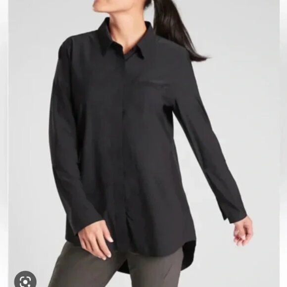 Athleta Urbanite Button Down Top in Black - Picture 1 of 7